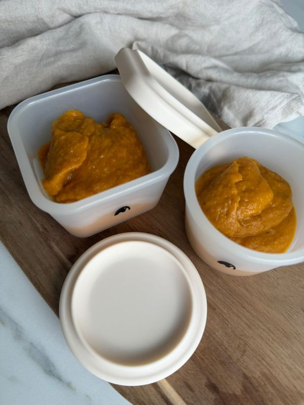 Oppbevaringsbeger firkantet 150ml - VELG FARGE